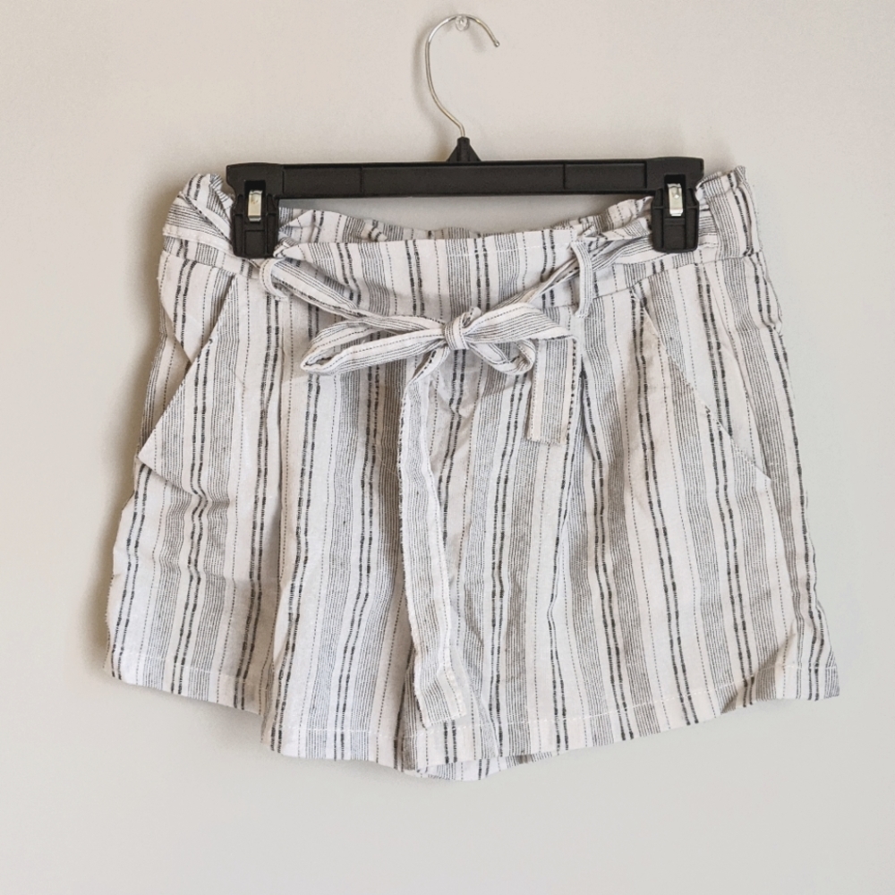 Paper bag shorts